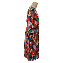 Load image into Gallery viewer, Abstract Viscose Maxi Dress UK Size 18-32 M140