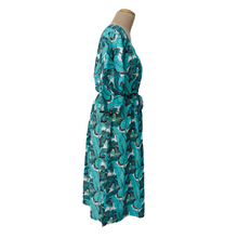 Load image into Gallery viewer, Blue Feathers Cotton Maxi Dress UK Size 18-32 M129